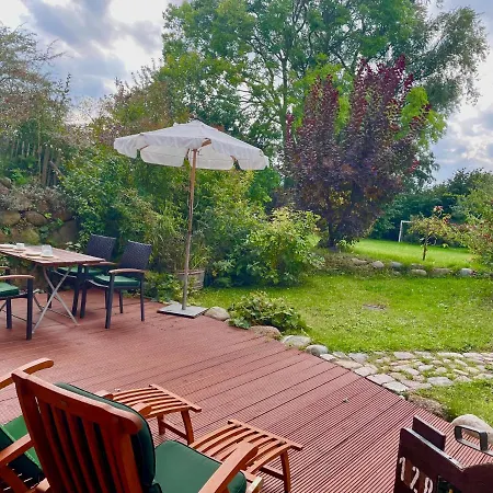 Appartement Fewo Martha - Ein Steinwurf Zum Ostseestrand