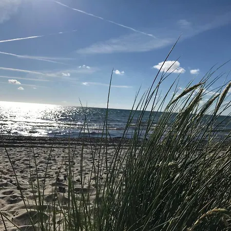 Fewo Martha - Ein Steinwurf Zum Ostseestrand Appartement Glowe