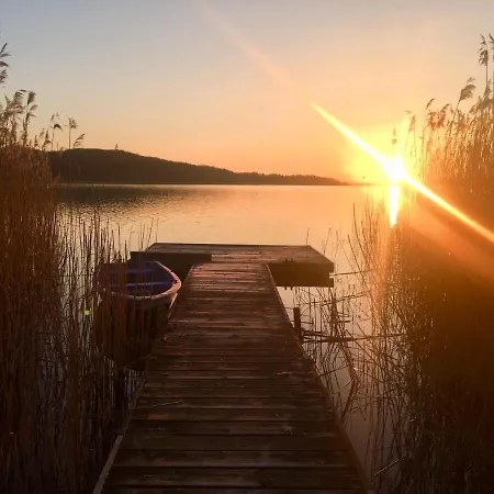 Fewo Martha - Ein Steinwurf Zum Ostseestrand Glowe