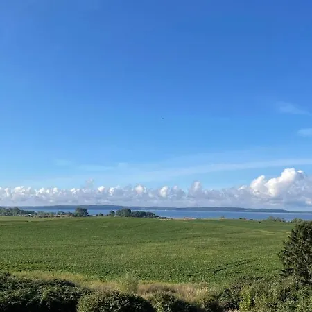 Appartement Fewo Martha - Ein Steinwurf Zum Ostseestrand *