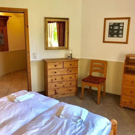 Appartement Fewo Martha - Ein Steinwurf Zum Ostseestrand Glowe
