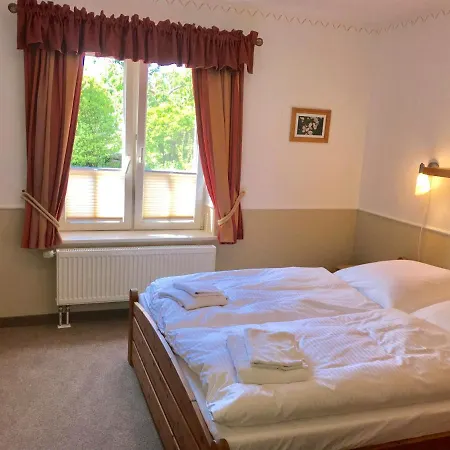 Appartement Fewo Martha - Ein Steinwurf Zum Ostseestrand Glowe